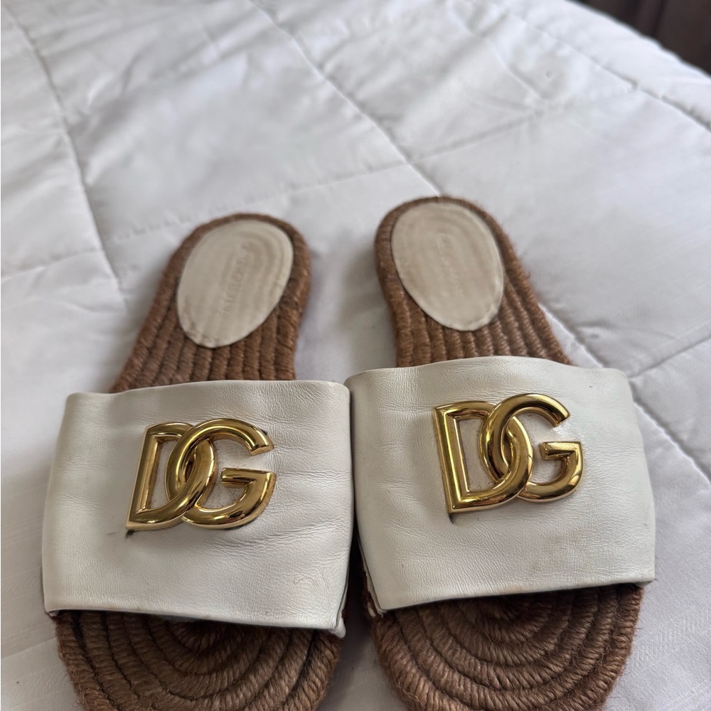 Dolce & Gabbana Women's White Slide Sandals